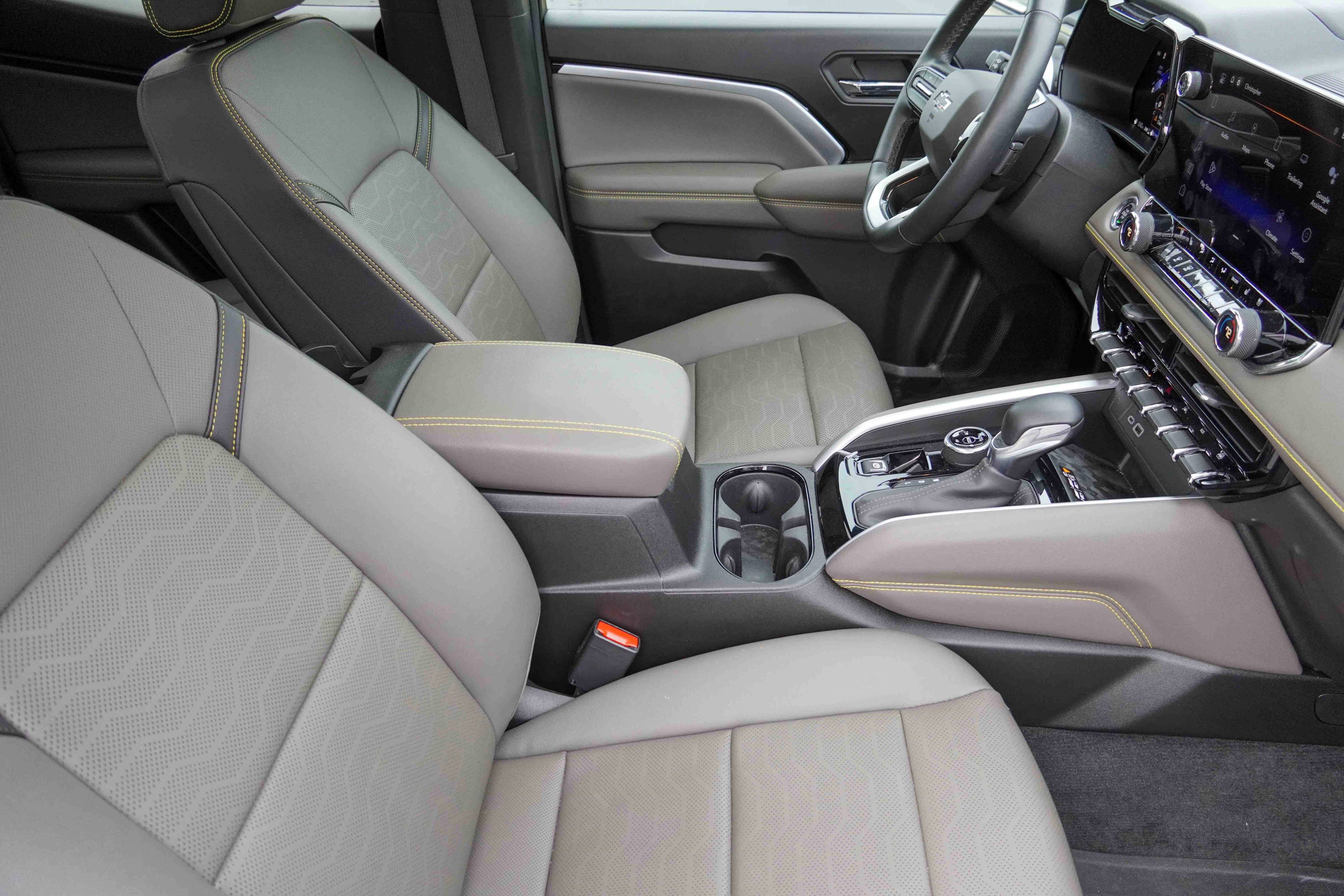 Used 2023 Chevrolet Colorado ZR2 w/ ZR2 Convenience Package III image 12