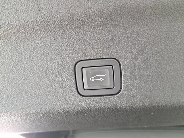 Used 2021 GMC Yukon SLT w/ SLT Premium Package AWD/4WD image 34