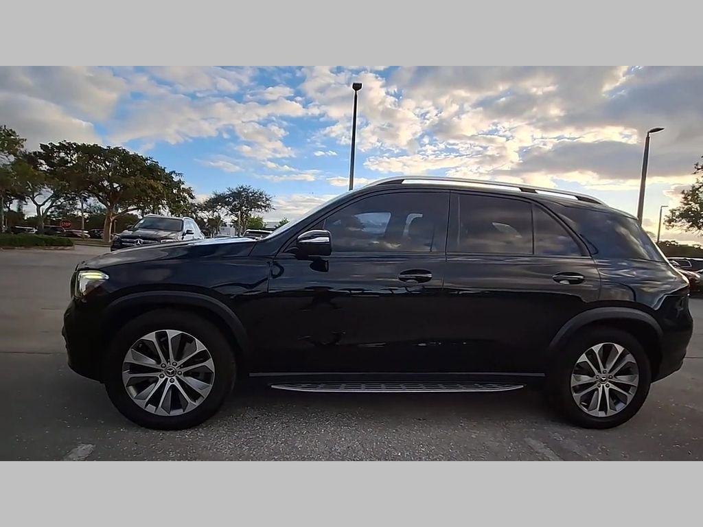 Used 2020 Mercedes-Benz GLE 450 4MATIC w/ Premium Package image 52