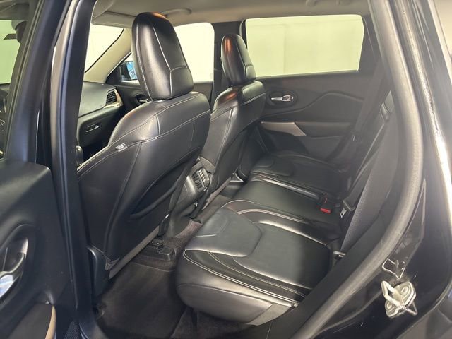 Certified 2017 Jeep Cherokee Limited image 23