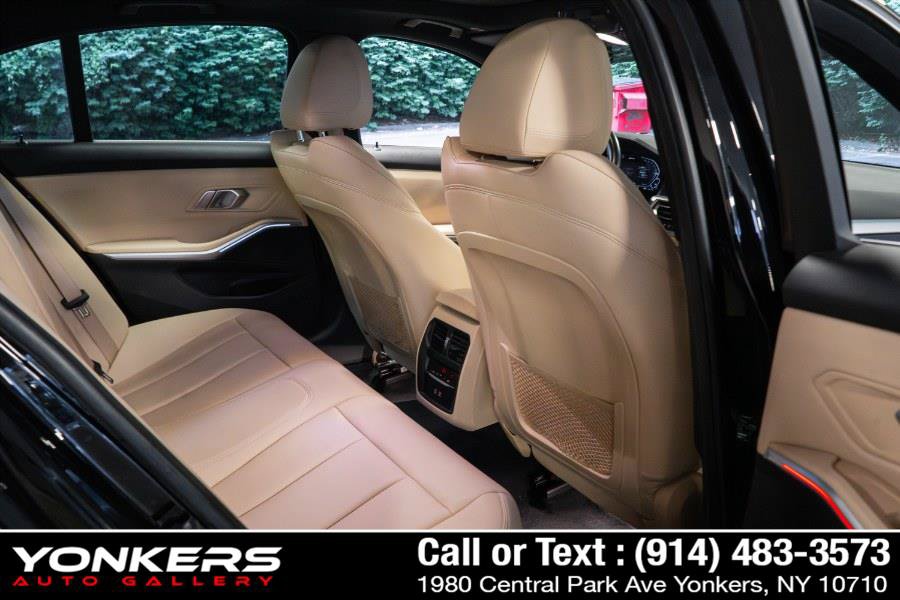 Used 2021 BMW 330e w/ Convenience Package RWD image 41