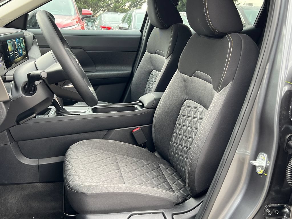 New 2026 Nissan Kicks SV w/ Cold Weather Package AWD/4WD image 6