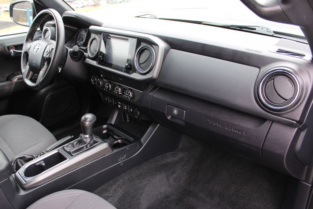 Used 2019 Toyota Tacoma TRD Sport image 55