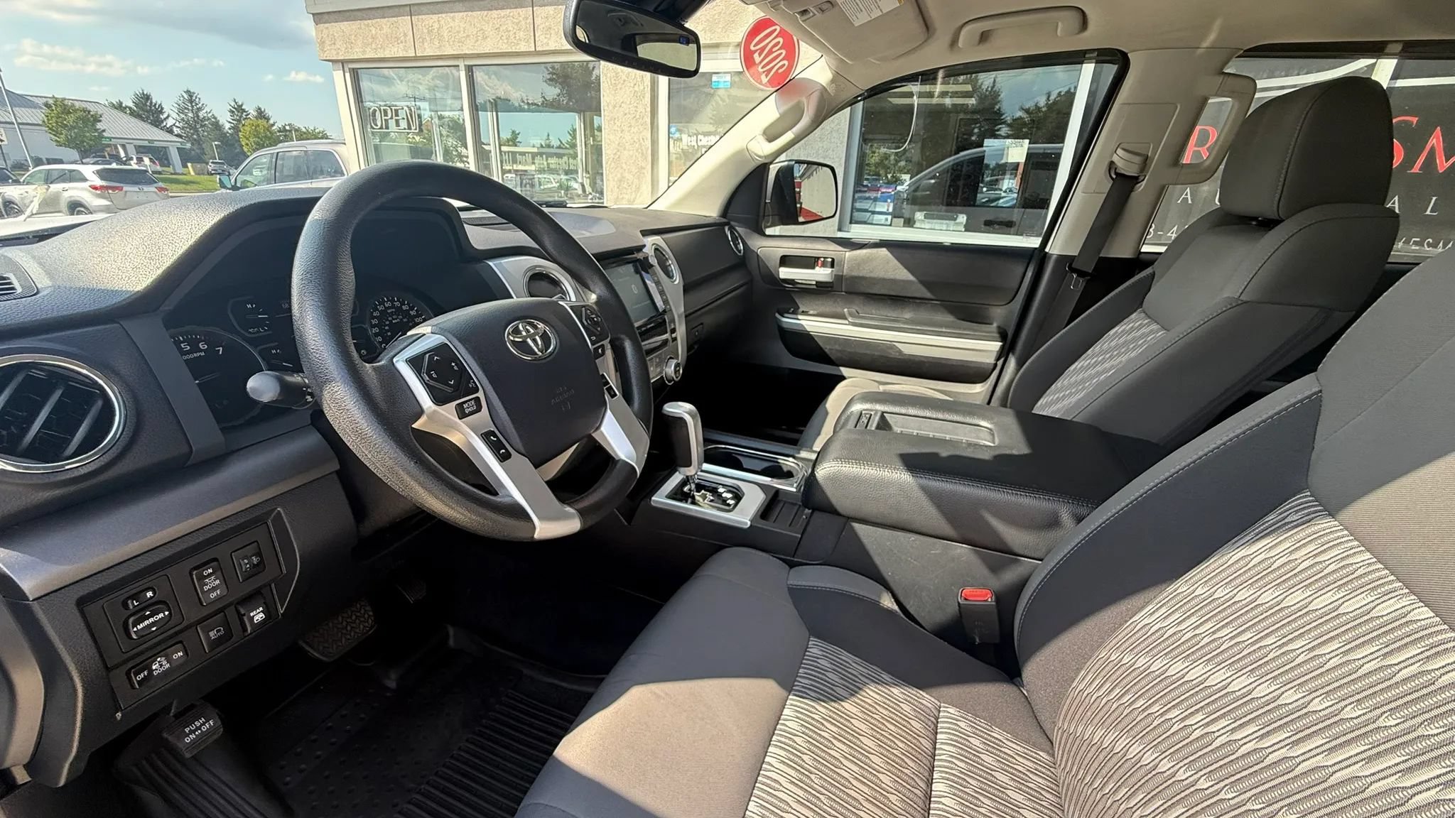 Used 2020 Toyota Tundra SR5 w/ TRD Off-Road Package AWD/4WD image 8