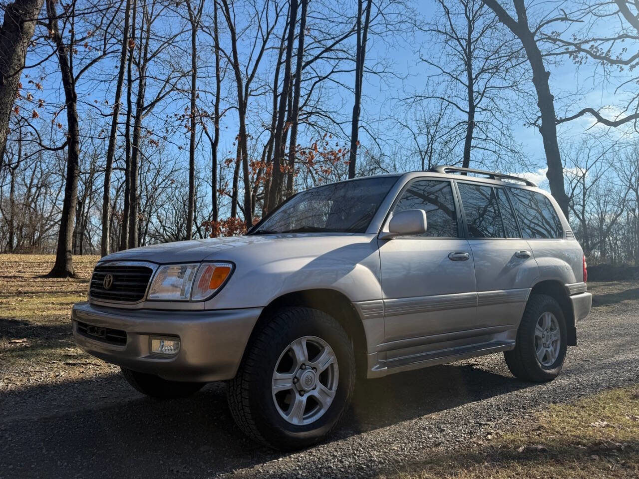 Used 2000 Toyota Land Cruiser Base AWD 4dr SUV image 14