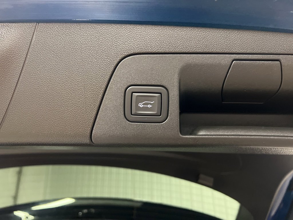 Certified 2023 Buick Envision Avenir image 7