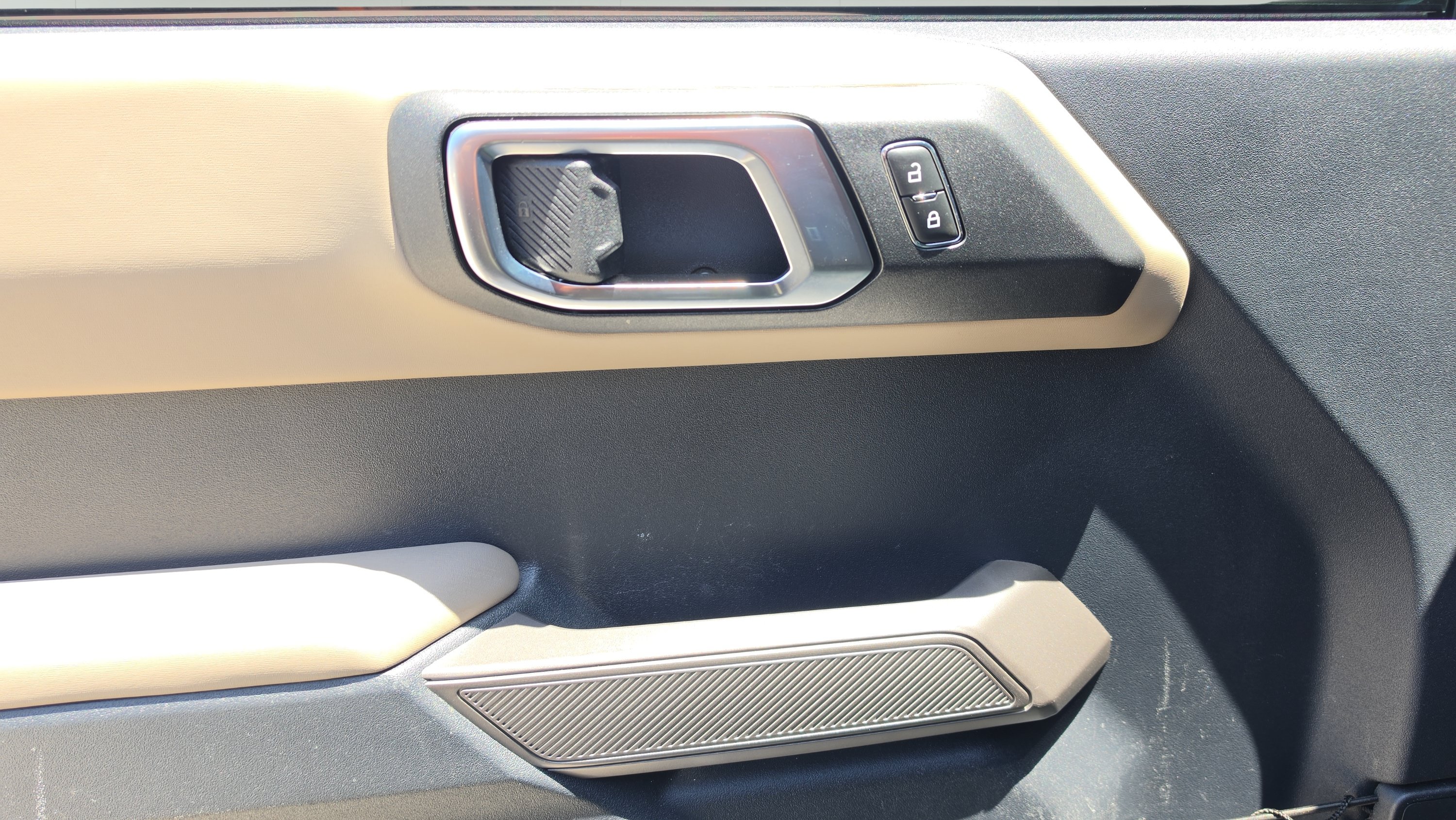 Used 2022 Ford Bronco Wildtrak AWD/4WD image 11