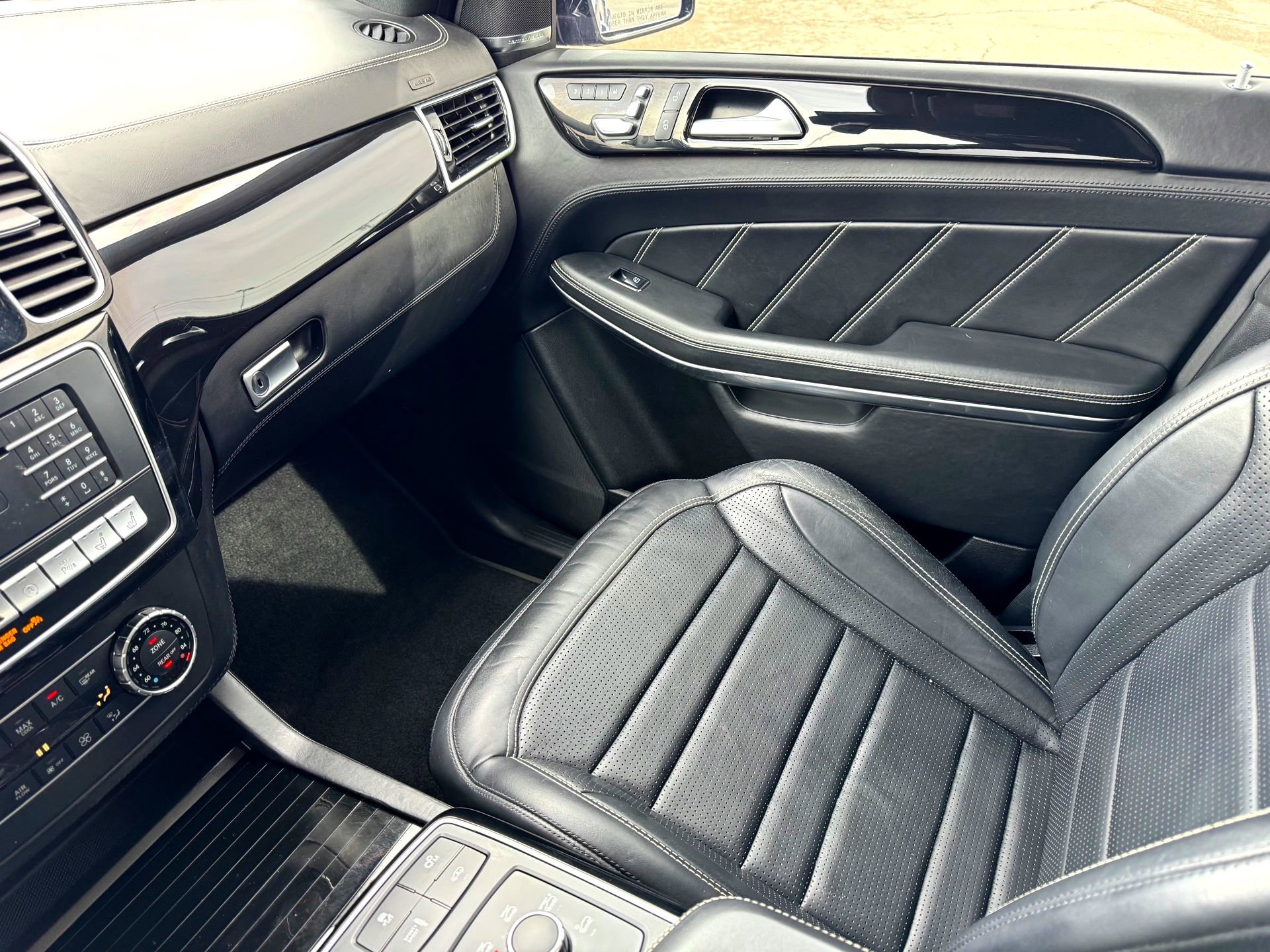 Used 2018 Mercedes-Benz GLS 63 AMG 4MATIC image 40