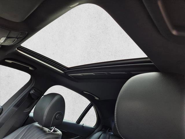 Used 2019 Mercedes-Benz E 300 image 17