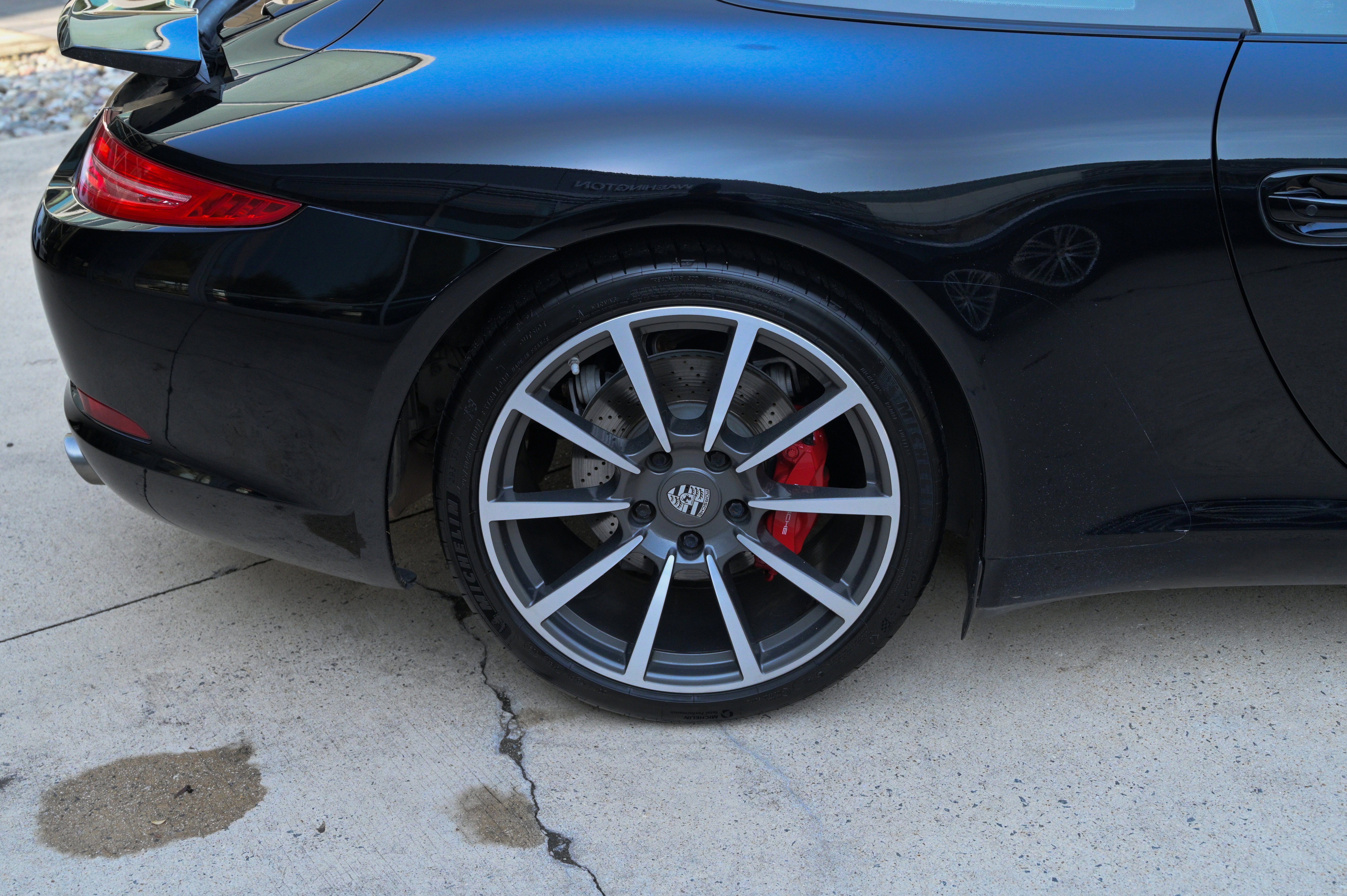 Used 2013 Porsche 911 Carrera S image 11