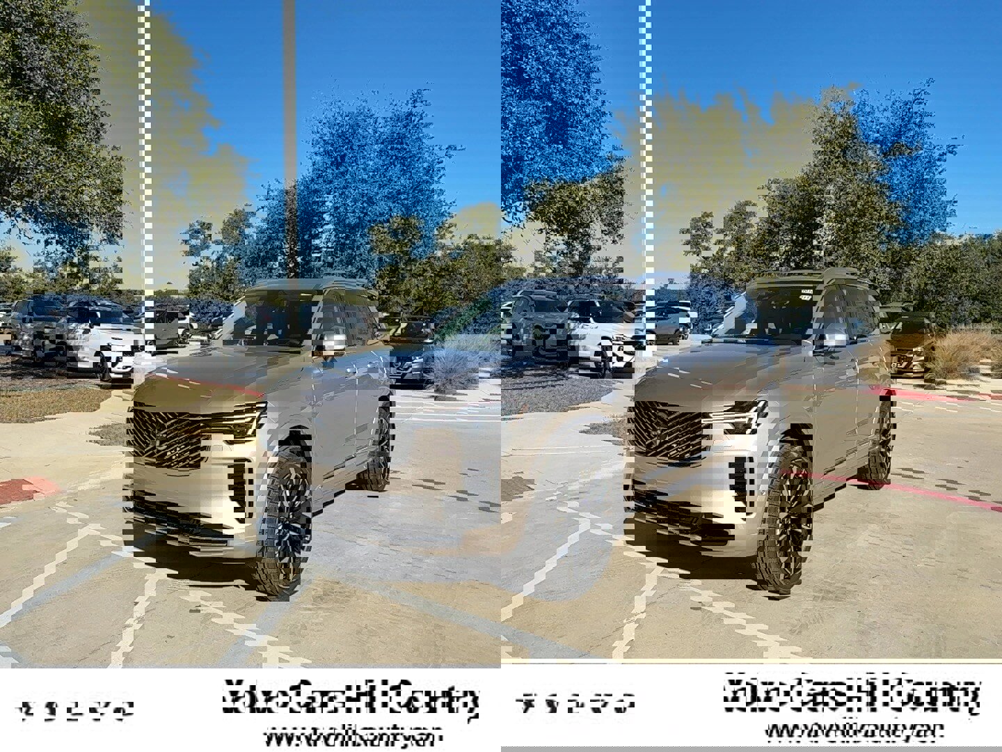 New 2026 Volvo XC90 B6 Plus