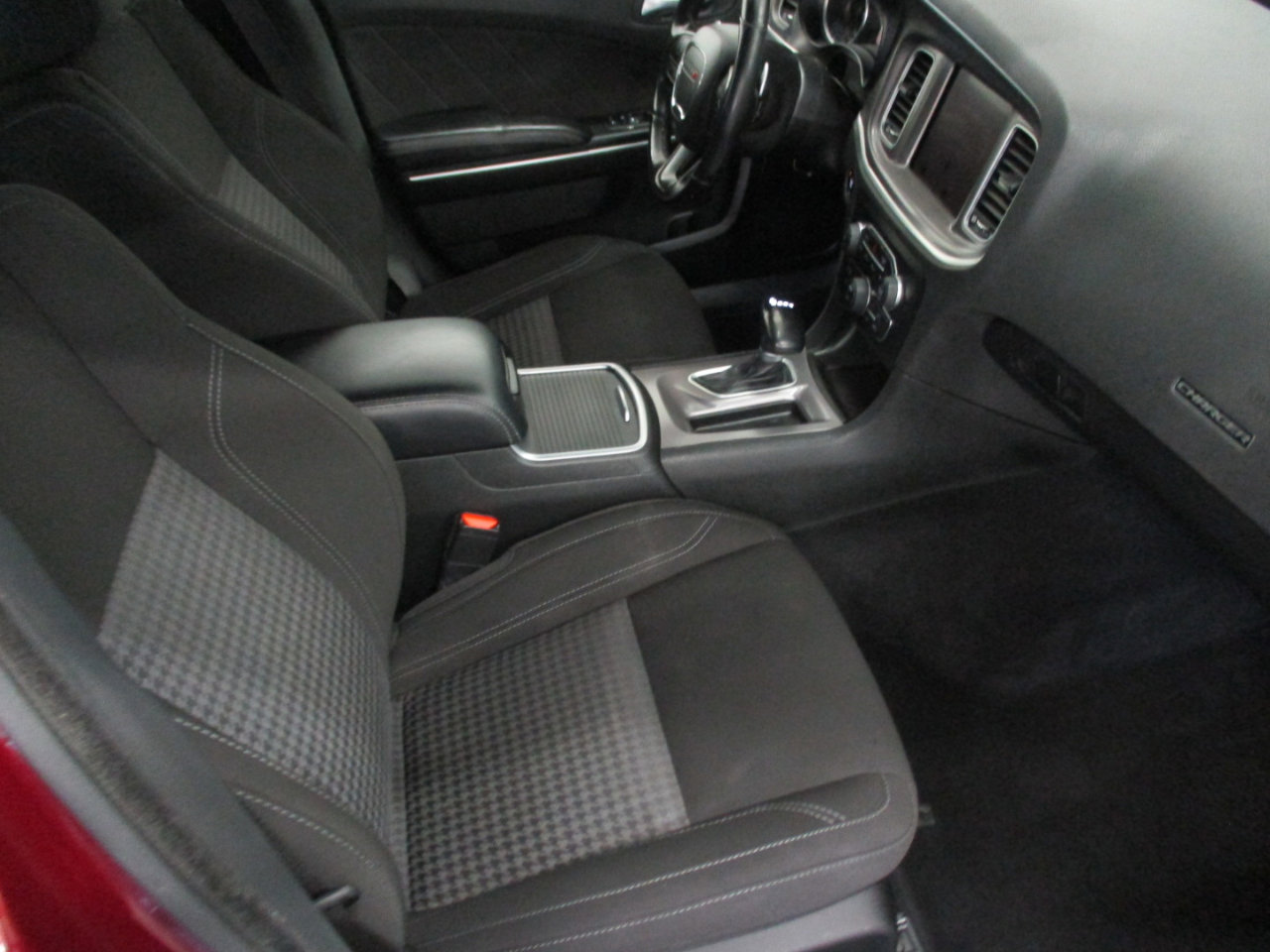 Used 2022 Dodge Charger SXT w/ Cold Weather Package image 11