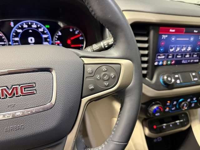 Used 2021 GMC Acadia Denali w/ Denali Ultimate Package AWD/4WD image 19