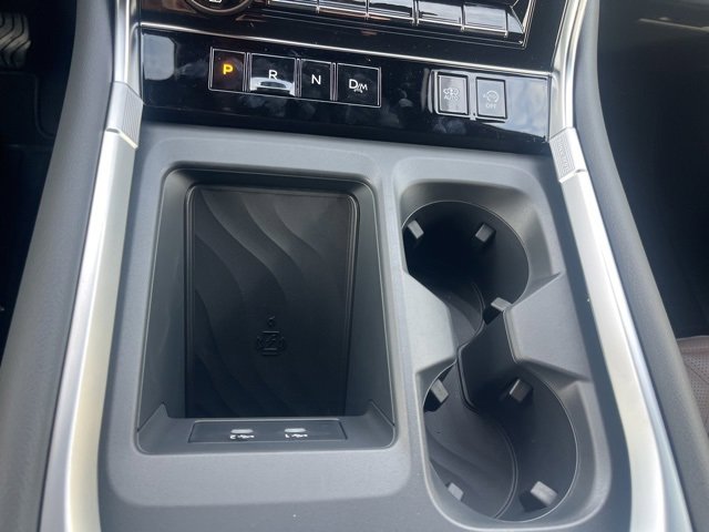 New 2025 Nissan Armada Platinum Reserve image 19