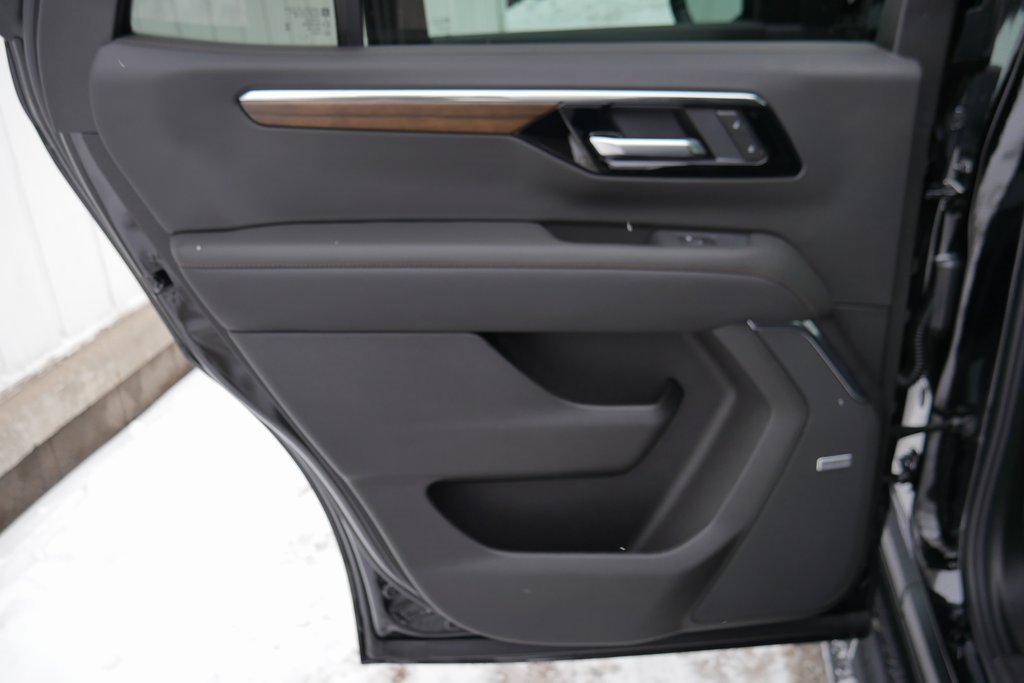 New 2026 Chevrolet Tahoe High Country w/ Sun And Tow Package image 34