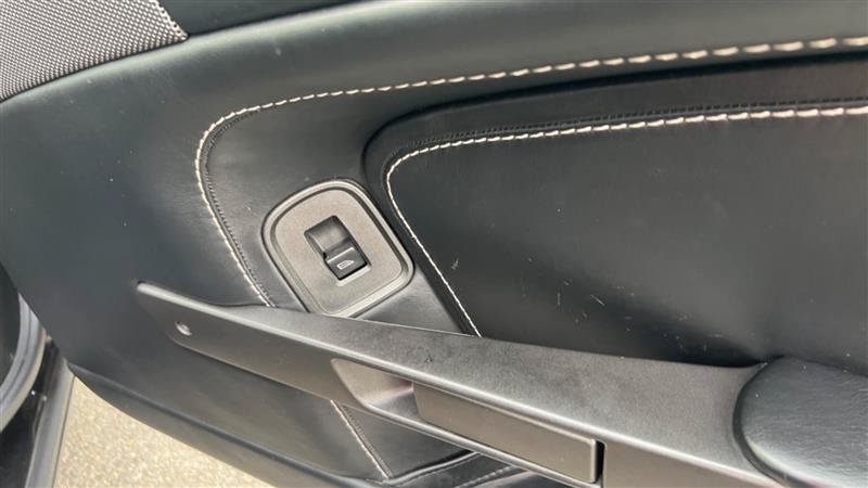 Used 2008 Aston Martin V8 Vantage Roadster RWD image 44