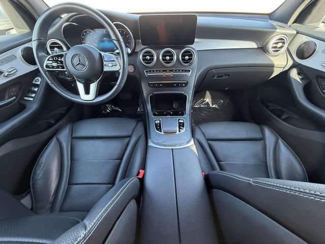 Used 2022 Mercedes-Benz GLC 300 image 12