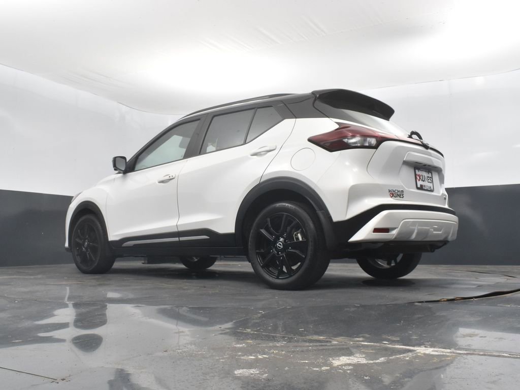 Used 2023 Nissan Kicks SR w/ SR Premium Package image 50