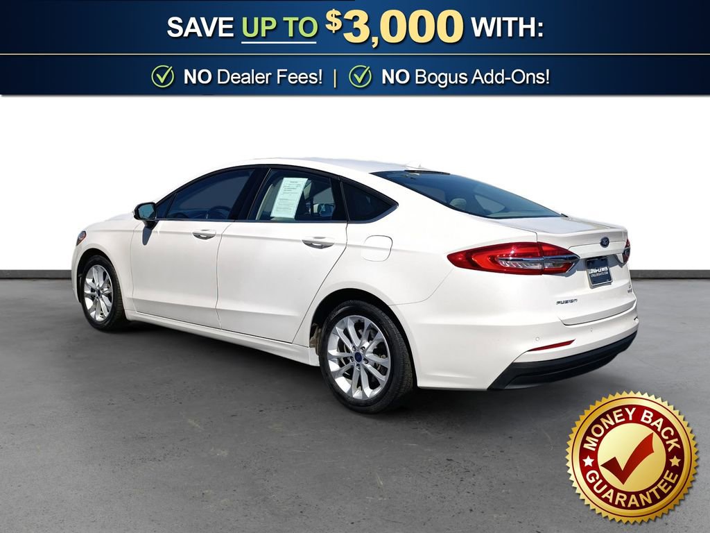 Used 2020 Ford Fusion SE image 4