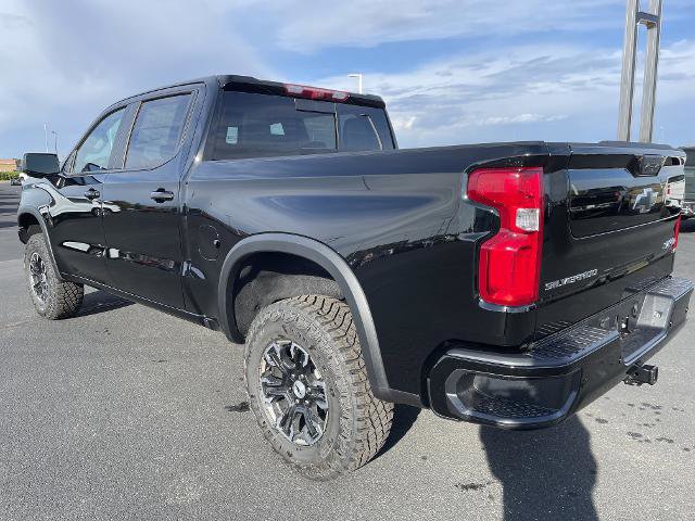 New 2026 Chevrolet Silverado 1500 ZR2 image 3