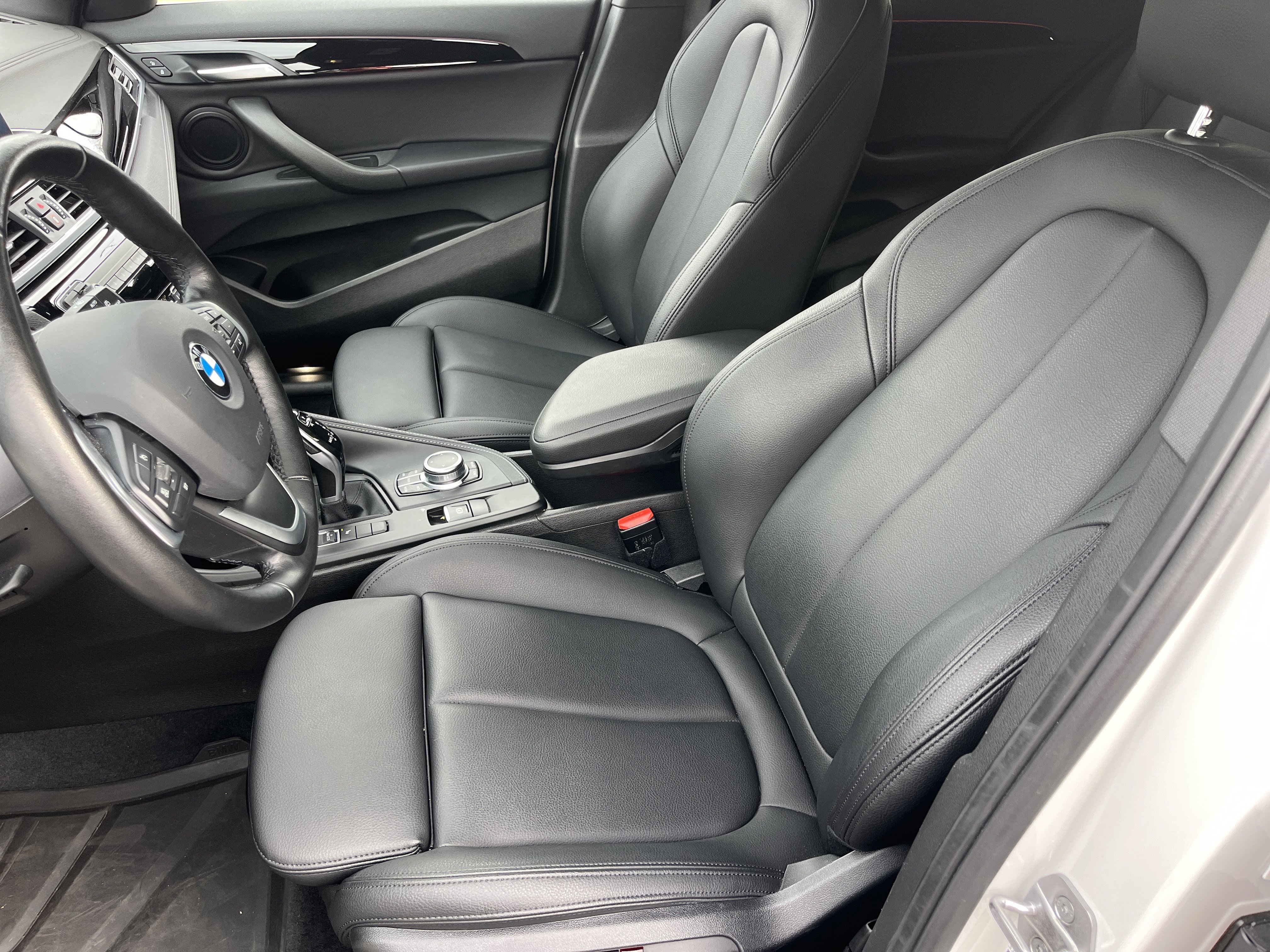 Used 2022 BMW X2 sDrive28i w/ Convenience Package image 17