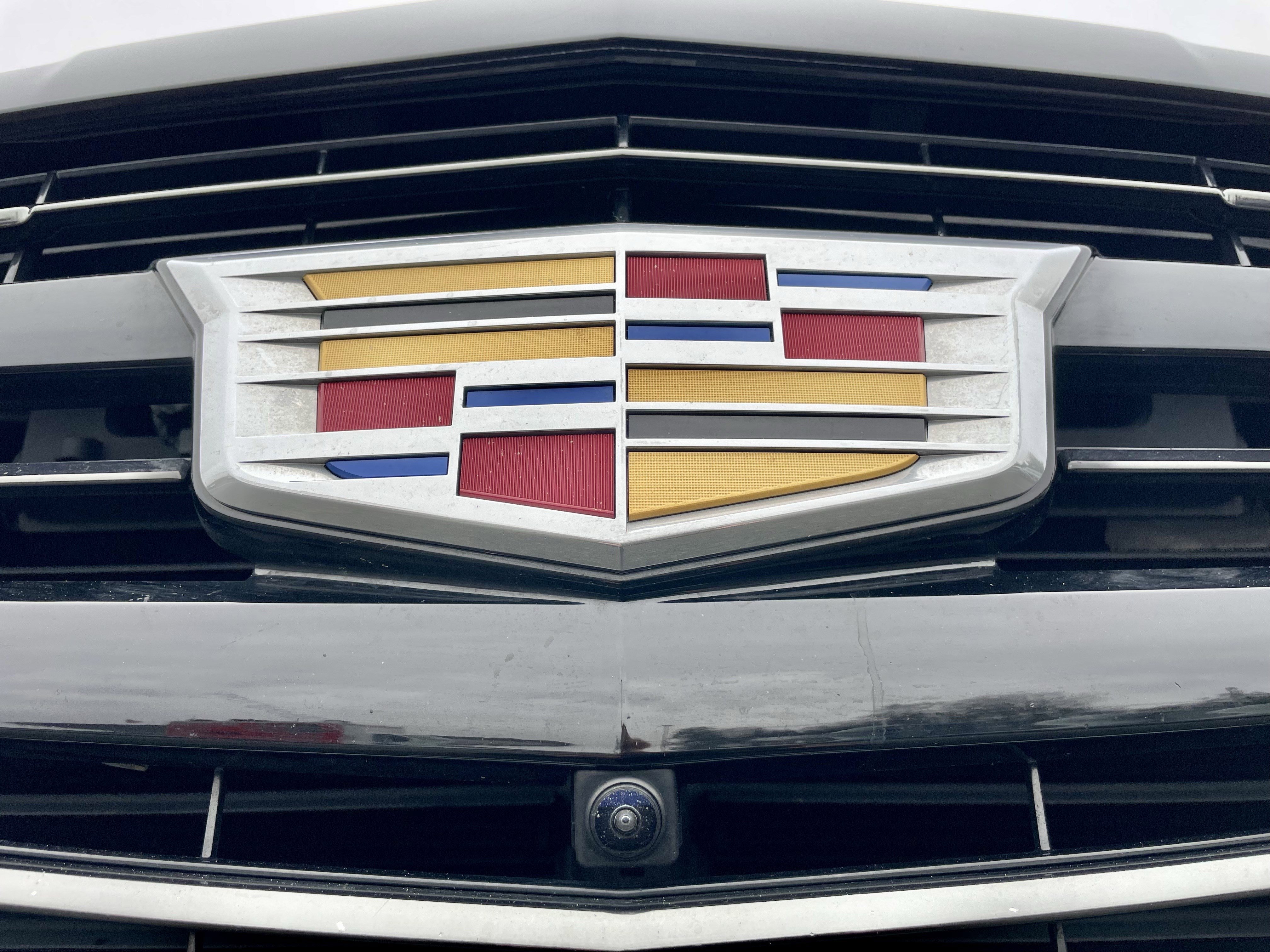 Used 2019 Cadillac Escalade ESV Platinum w/ Escalade Sport Edition image 36