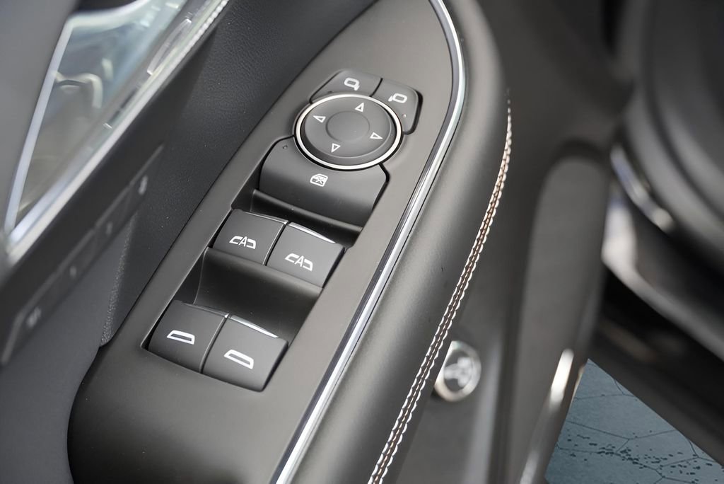 New 2026 Buick Envision Sport Touring image 21