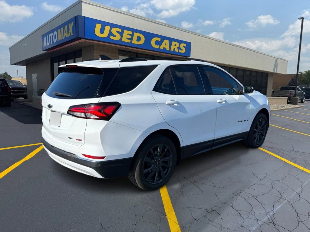 Used 2023 Chevrolet Equinox RS AWD/4WD image 5