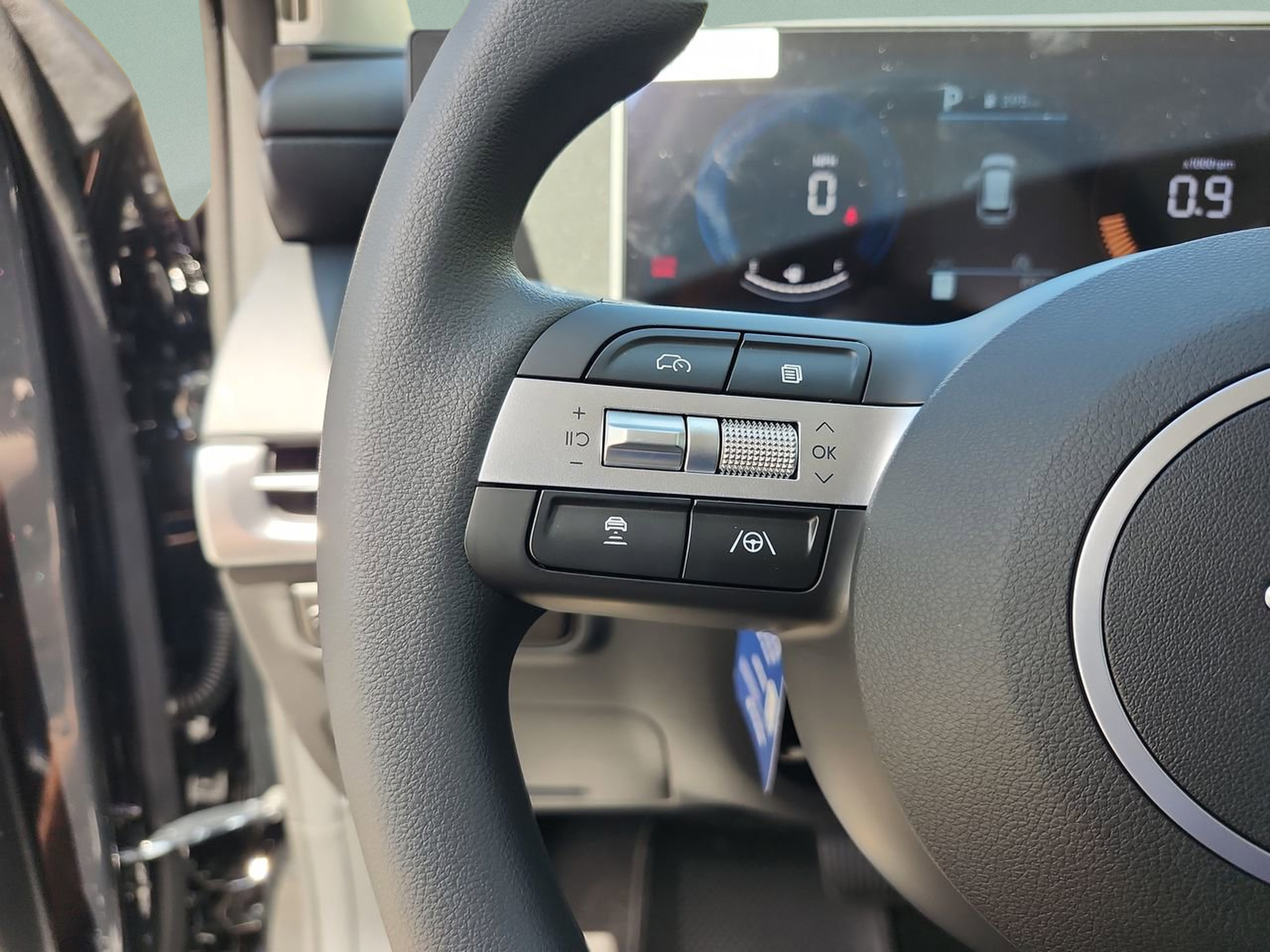 Certified 2026 Hyundai Tucson SE FWD image 13