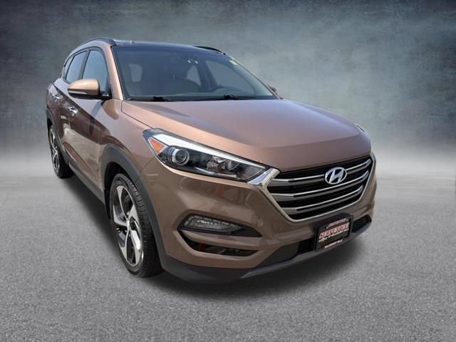 Used 2016 Hyundai Tucson Limited w/ Option Group 03 AWD/4WD image 5