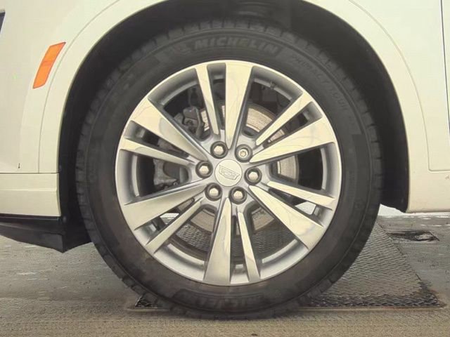 Used 2024 Cadillac XT6 Premium Luxury image 20