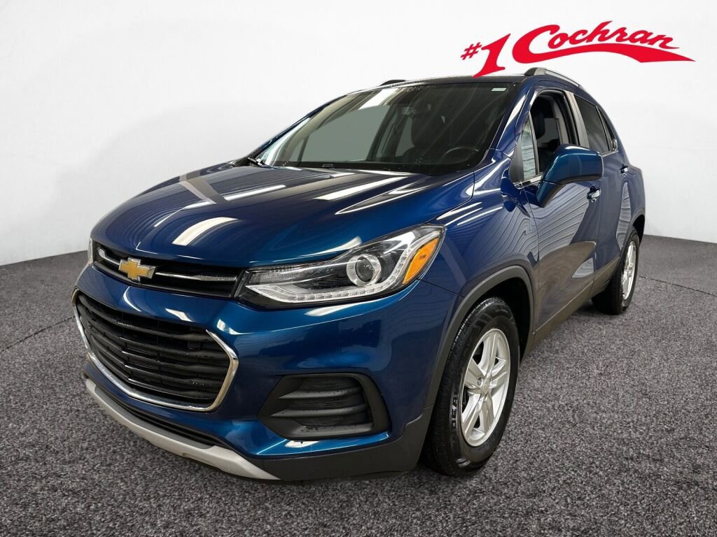 Used 2020 Chevrolet Trax LT w/ Driver Confidence Package image 32