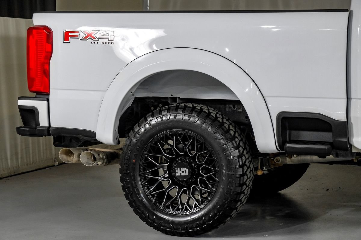 Used 2024 Ford F250 XLT w/ FX4 Off-Road Package AWD/4WD image 7