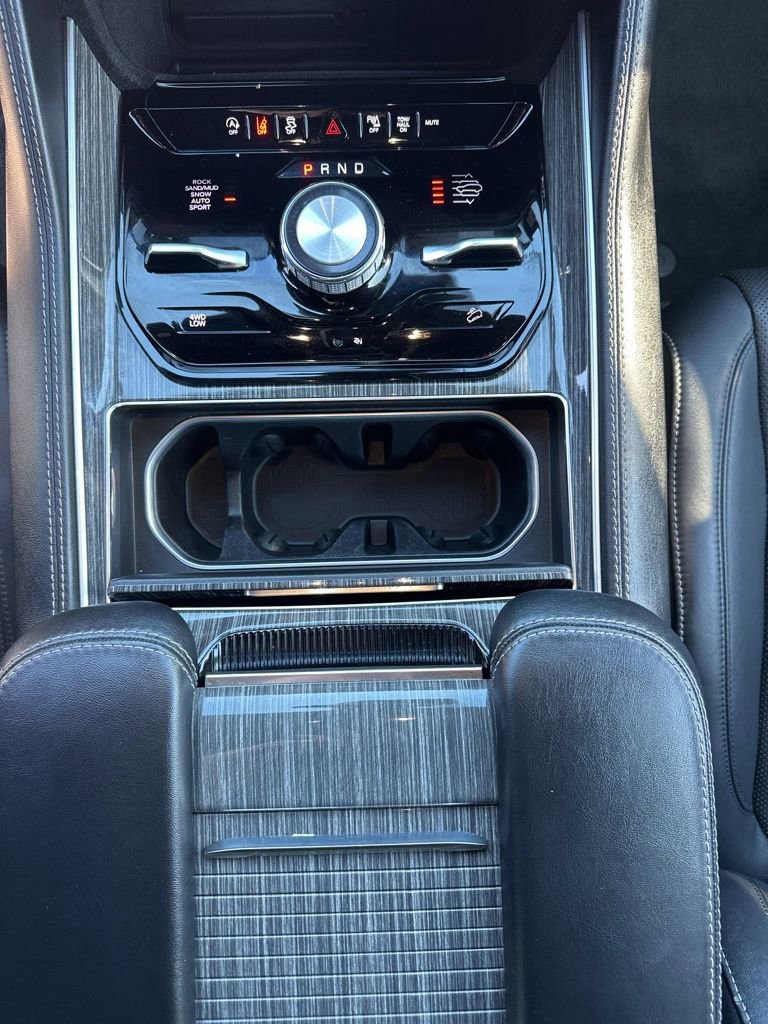 Used 2022 Jeep Wagoneer Series III image 33