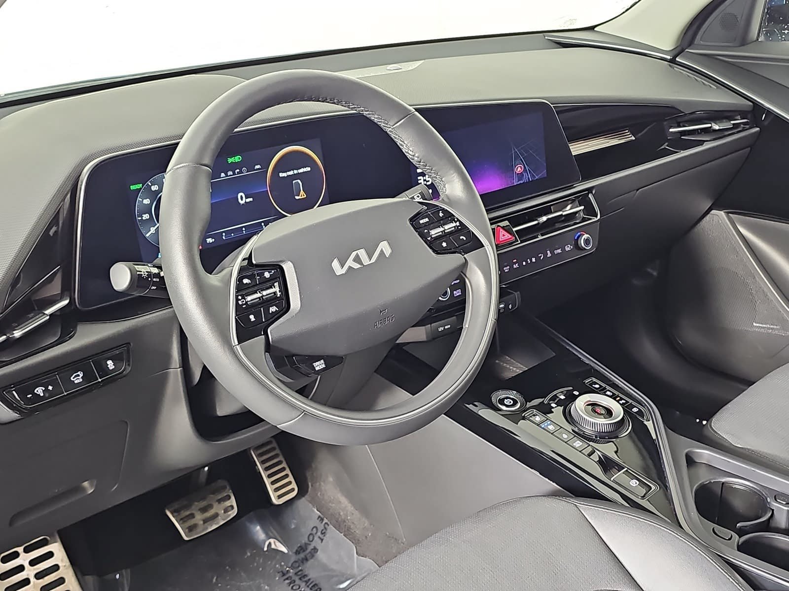 Used 2023 Kia Niro Wave FWD image 16