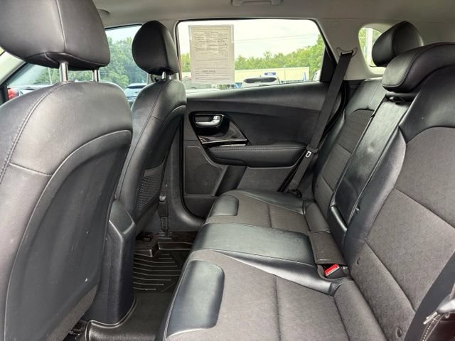 Used 2022 Kia Niro LXS FWD image 24