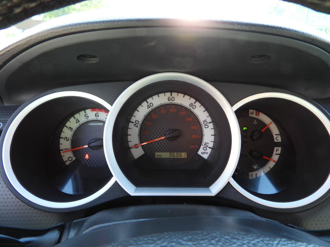 Used 2011 Toyota Tacoma PreRunner w/ SR5 Pkg #2 RWD image 67