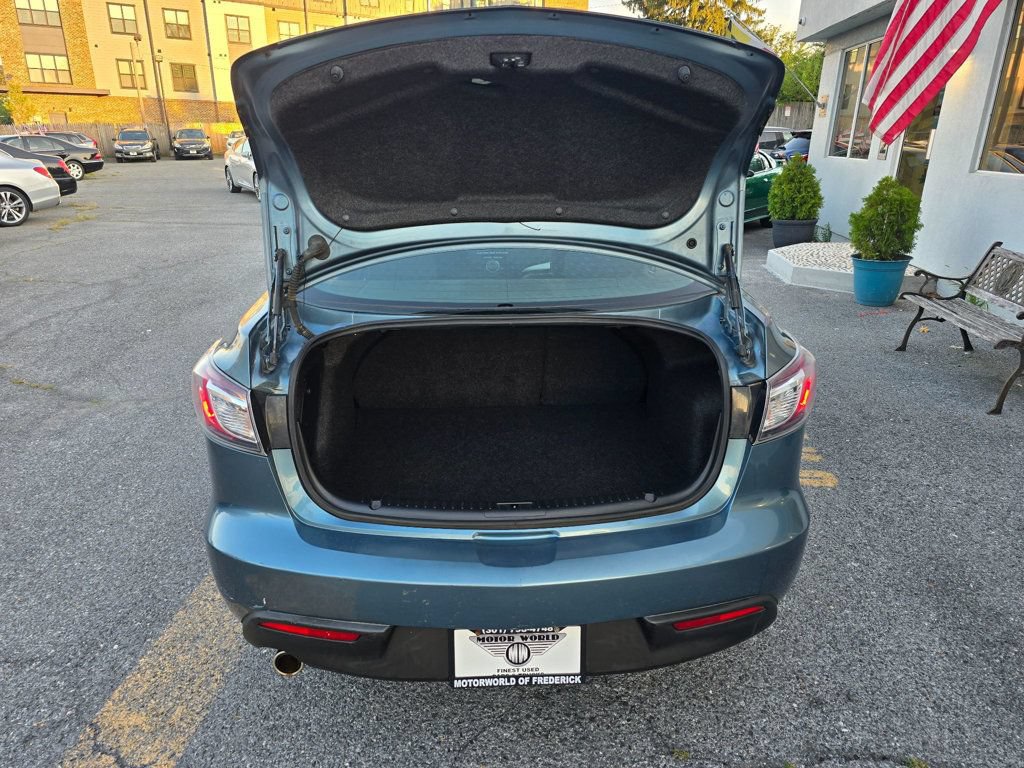 Used 2011 MAZDA MAZDA3 i Touring FWD image 14