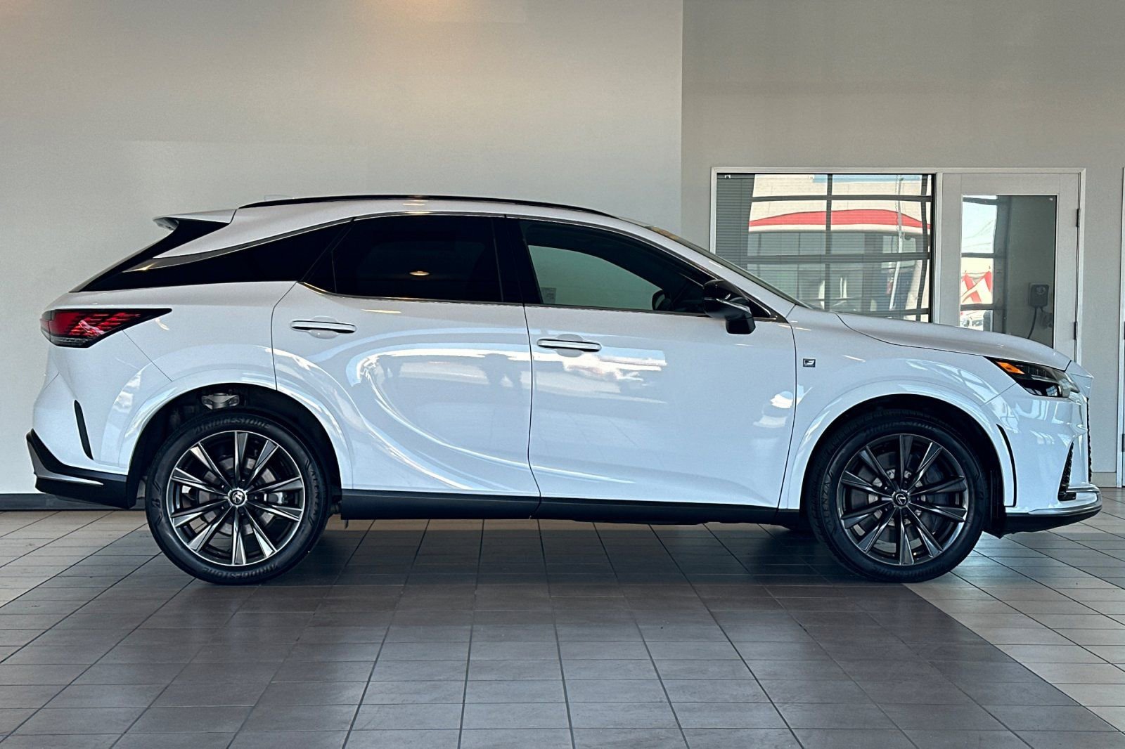 Used 2023 Lexus RX 350 F Sport w/ Cold Area Package image 3