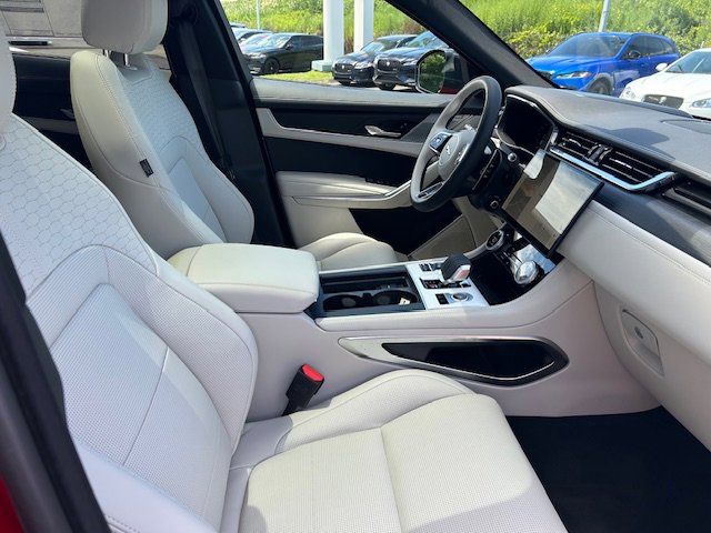 New 2026 Jaguar F-PACE R-Dynamic S image 23