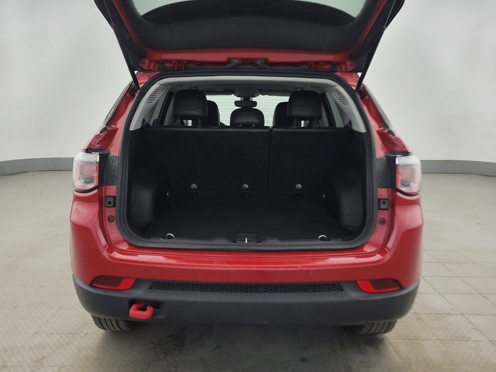 Used 2019 Jeep Compass Trailhawk w/ Cold Weather Group image 29