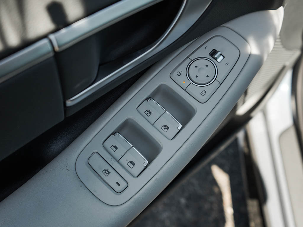New 2026 Hyundai Sonata SEL AWD/4WD image 15