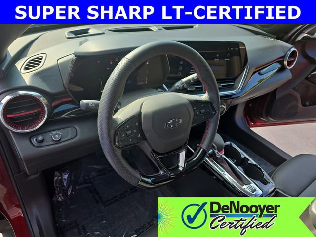 Used 2024 Chevrolet Trax RS w/ Sunroof Package image 15