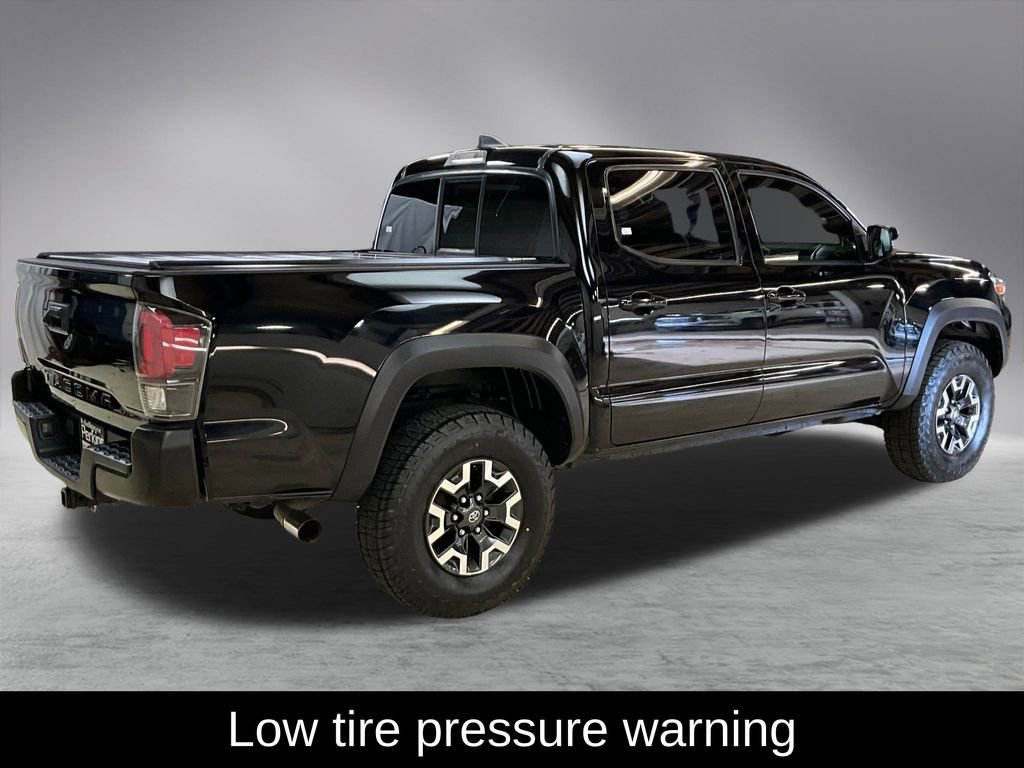 Used 2016 Toyota Tacoma TRD Off-Road image 7