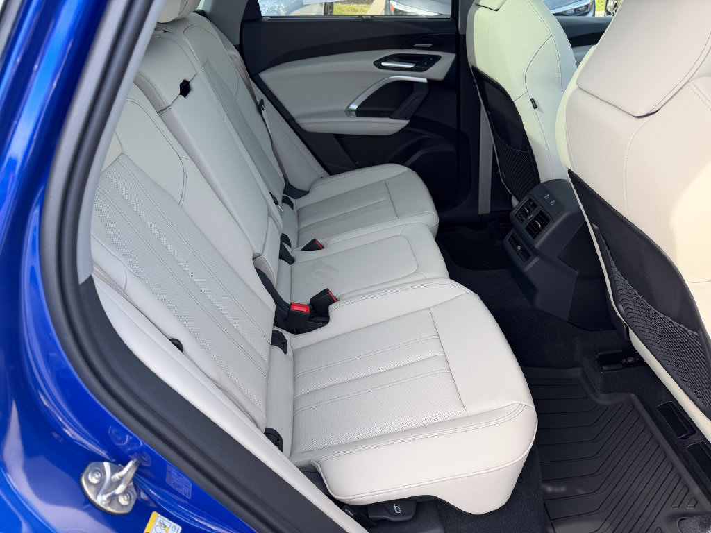 New 2026 Audi Q5 Premium Plus AWD/4WD image 11