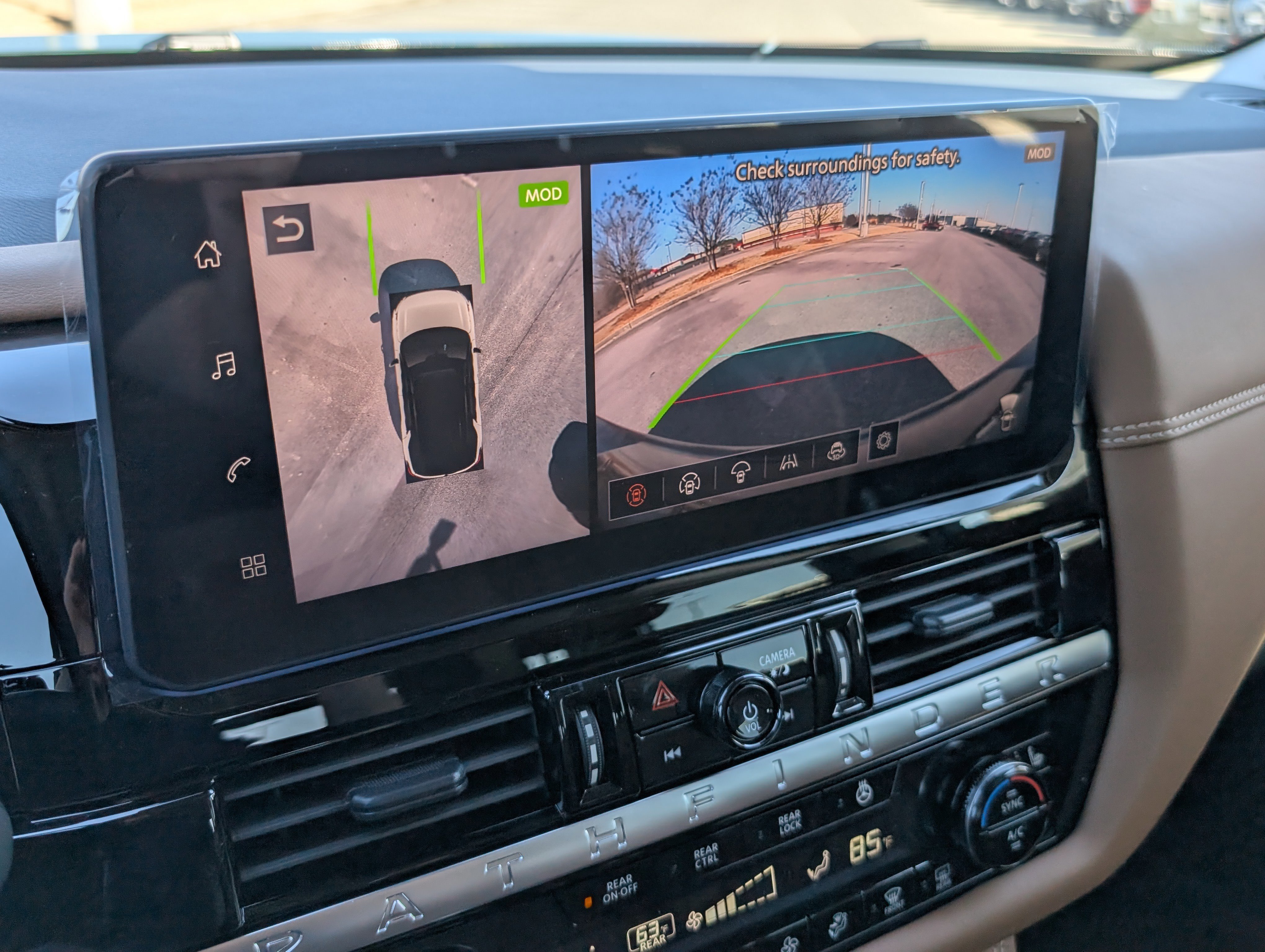 New 2026 Nissan Pathfinder Platinum image 16