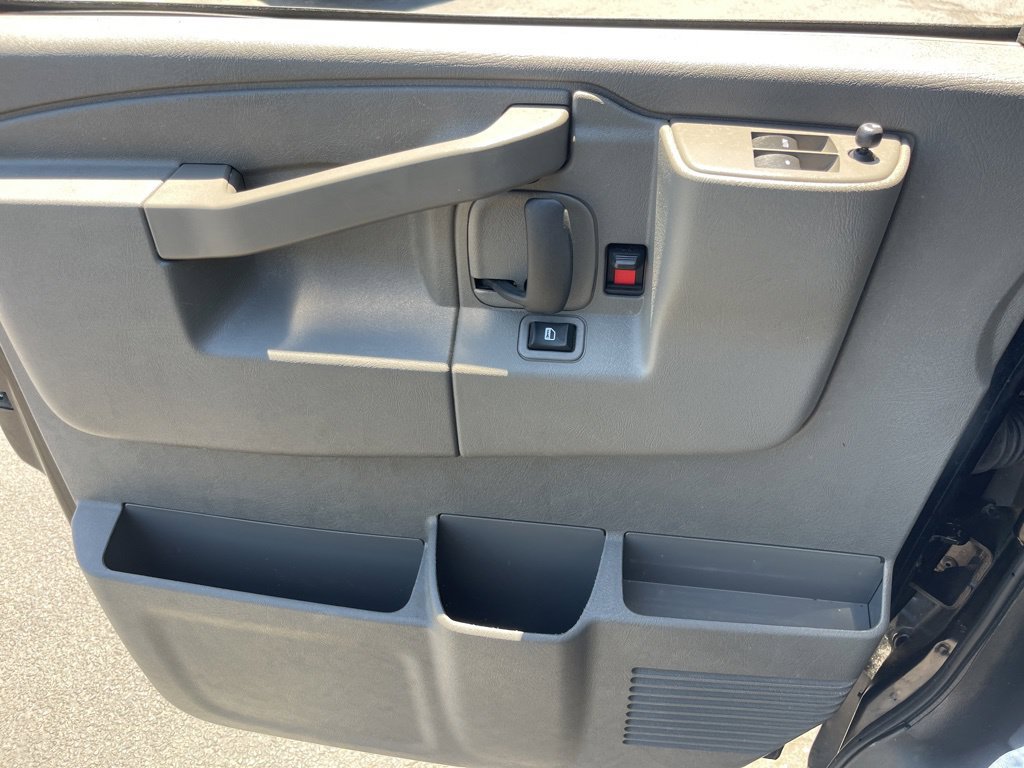 Used 2023 Chevrolet Express 2500 w/ Driver Convenience Package RWD image 9