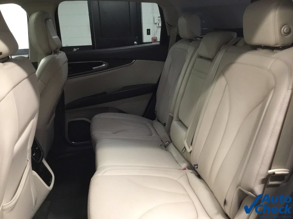 Used 2020 Lincoln Nautilus Reserve AWD/4WD image 27