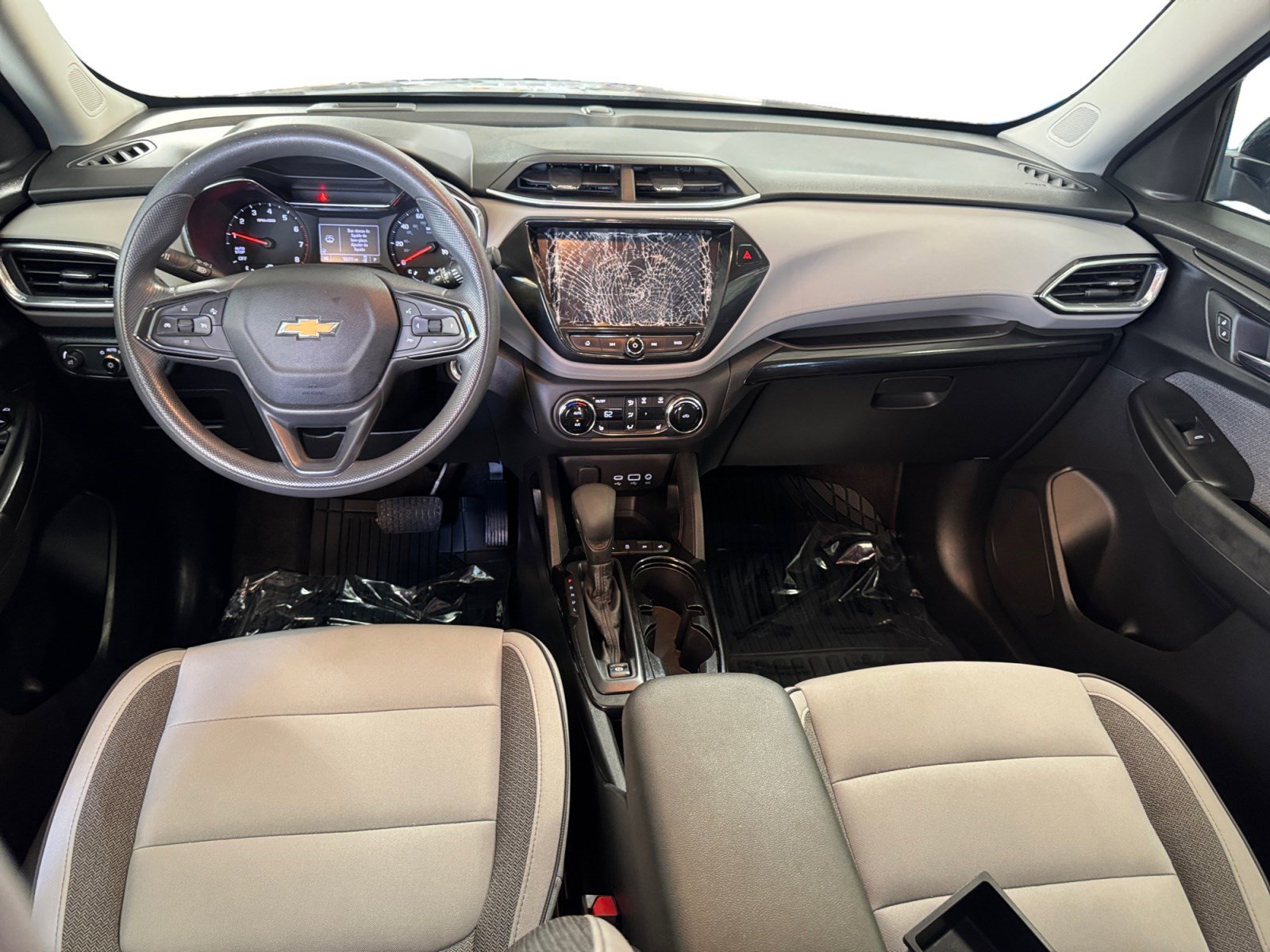 Used 2021 Chevrolet TrailBlazer LT w/ Convenience Package image 10