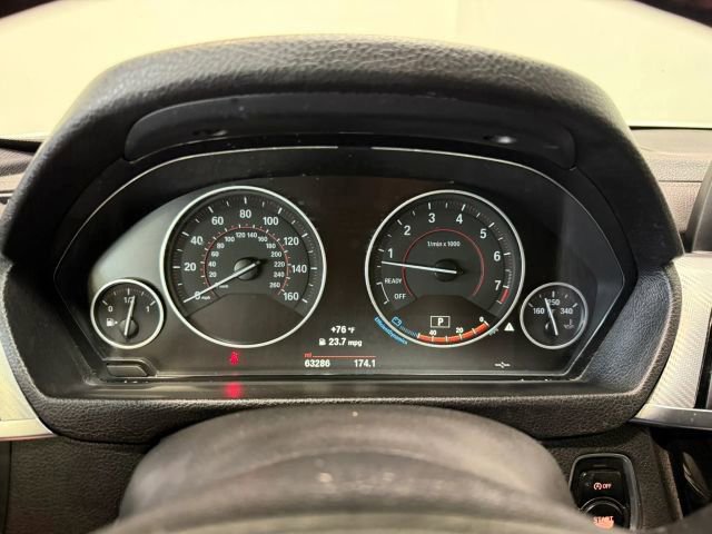 Used 2018 BMW 330i Sedan w/ Shadow Sport Edition RWD image 18